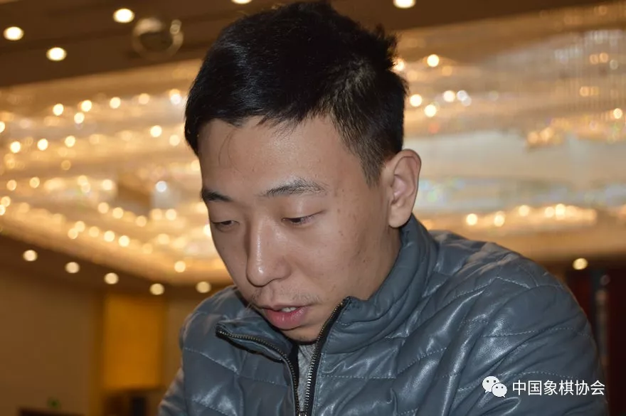 磐安伟业杯落幕95后孙逸阳强势夺冠业余棋手陈柳刚勇获亚军